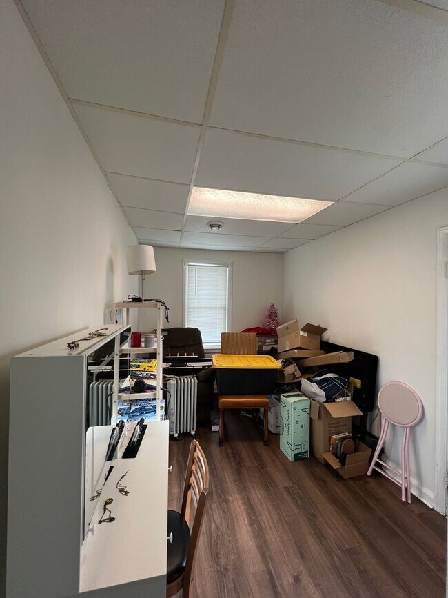 Building Photo - 1511 Oregon St