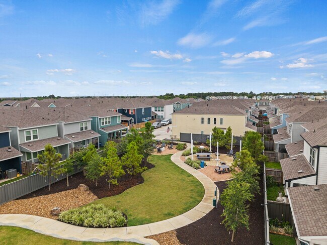 Building Photo - 602 Sandy Bay Ln