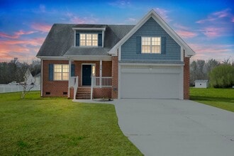 Building Photo - Beautiful 3 Bed/2.5 Bath located in Shingle Landing, Moyock NC
