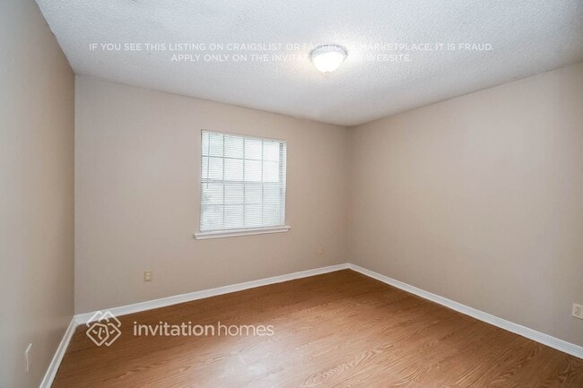 Building Photo - 8104 Kilwinning Ln