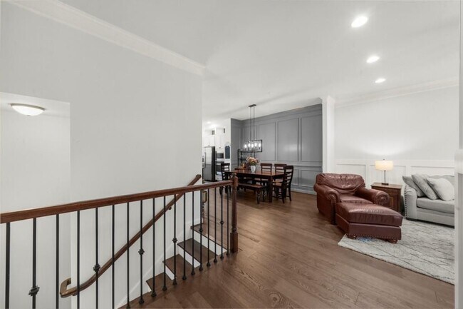 Building Photo - 410 Rose Garden Ln