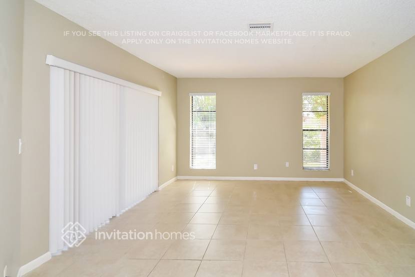 Building Photo - 10048 NW 20th St