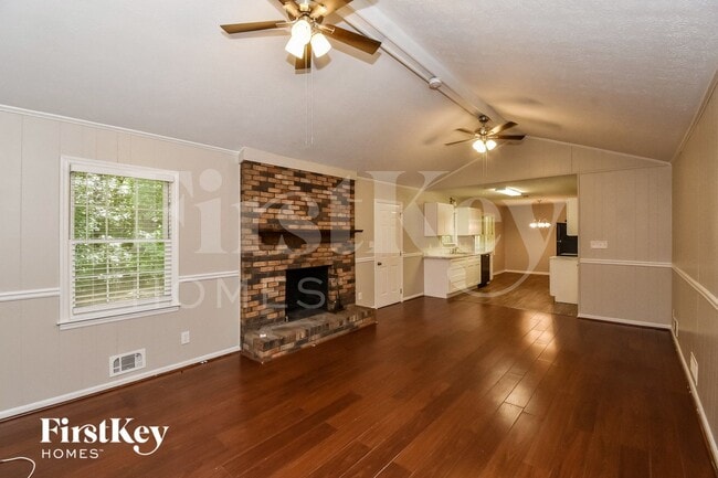 Building Photo - 3190 Connie Way