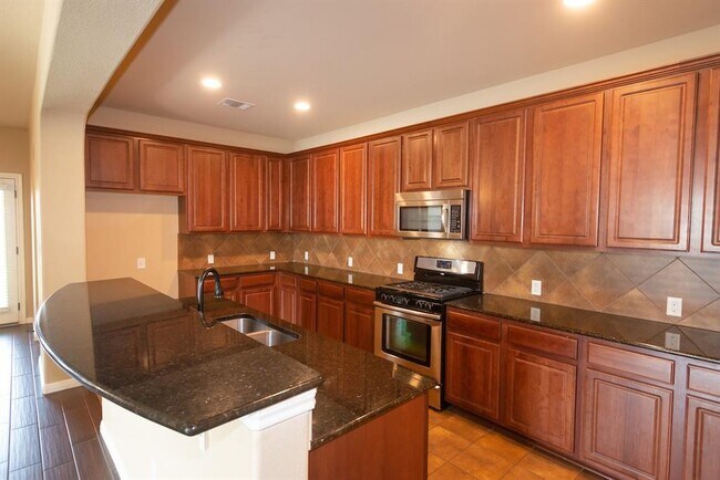 Building Photo - 1078 Sussex Way