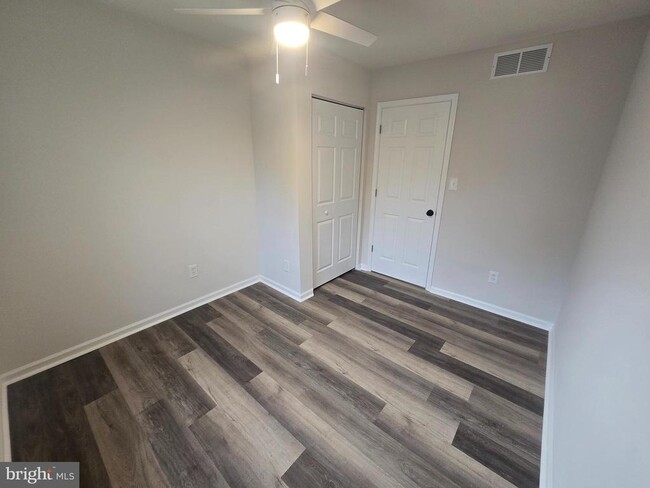 Building Photo - 18 Kristina Ct