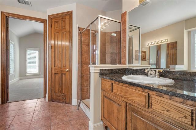 Building Photo - 446 High Point Dr