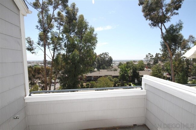 Building Photo - 11093 Scripps Ranch Blvd