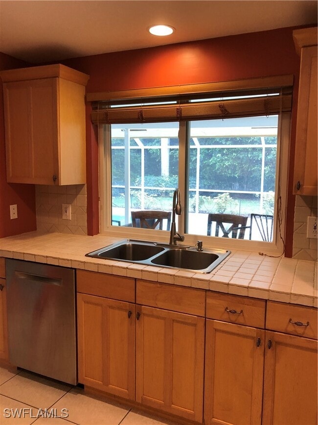 Building Photo - 550 Forest Hills Blvd