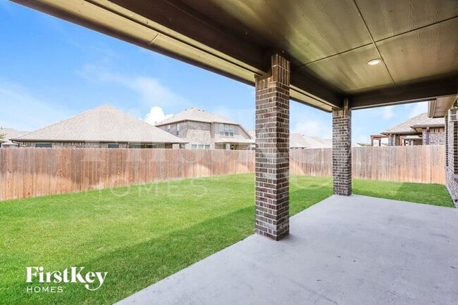 Building Photo - 14836 Complacent Way