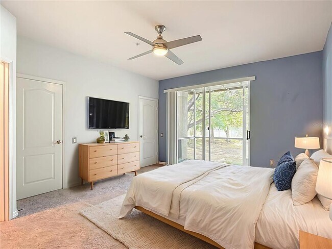 Building Photo - 3133 Bayshore Oaks Dr