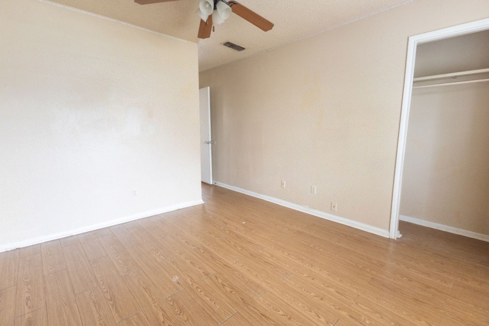 Building Photo - 11702 Welcome Dr