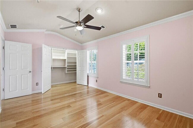 Building Photo - 1130 Kilmington Ct