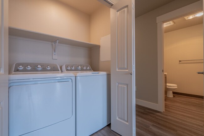 Building Photo - Wyndhaven Ridge