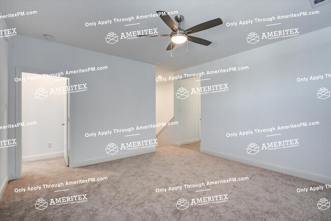 Building Photo - 6348 Oakbend Cir