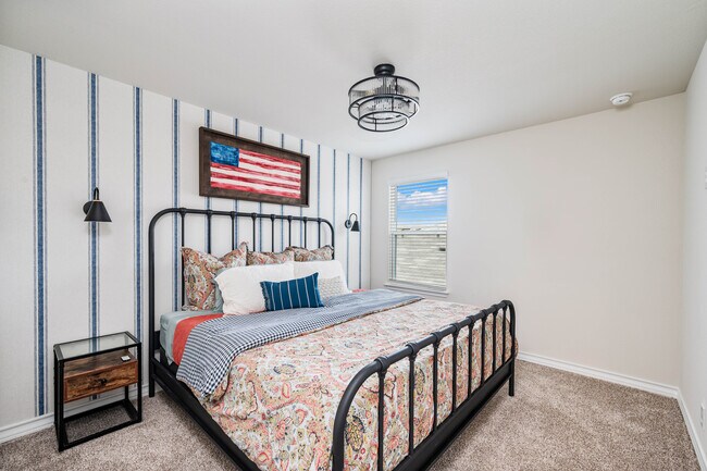 Building Photo - 22607 Green Jacket