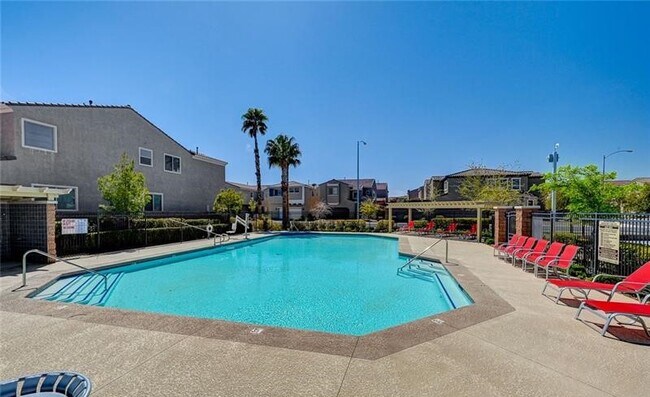 Building Photo - 6654 Ivory Dove Ct