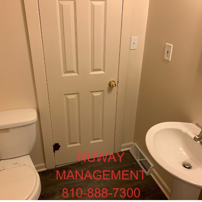 Building Photo - $1,100.00 - 2 Bed / 1 Bath House in Burton with a Spacious Loft Area