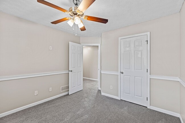 Building Photo - Coming Soon.....Gorgeous 3br 2bath home, beautiful front porch and spacious yard!!