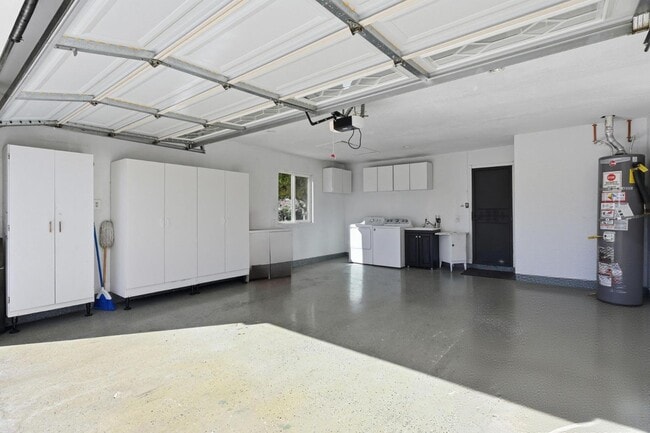 Building Photo - 1767 Capistrano Glen