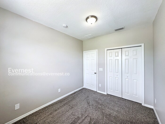 Building Photo - 12806 Belvedere Song Way