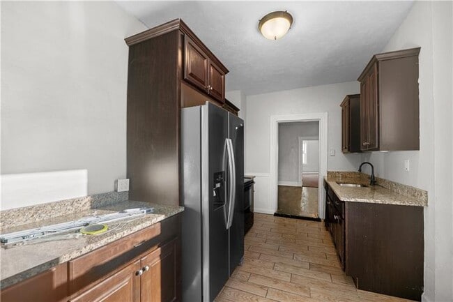 Building Photo - 3053 Brereton St