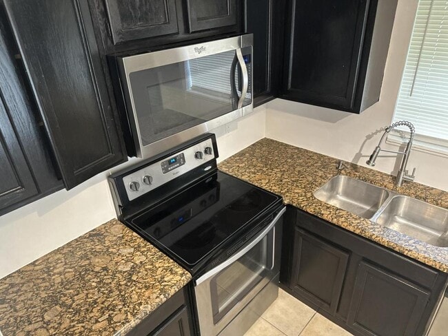 Building Photo - 4454 Pinebark Ave