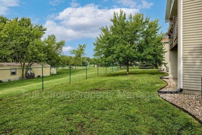 Building Photo - 2700 N 1st St