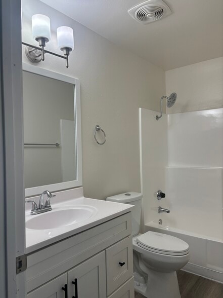 #017 Bathroom - Parc Mountain View Apartments