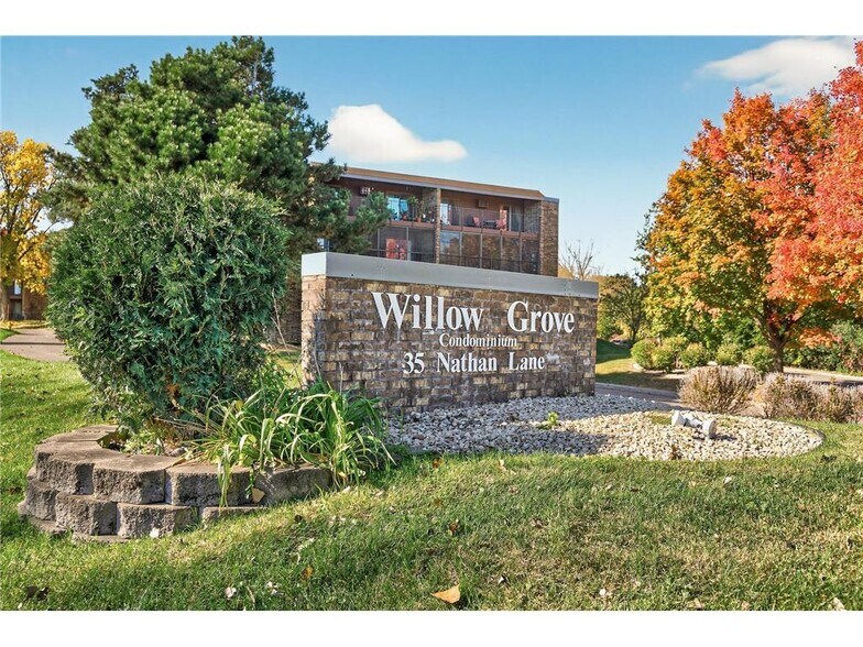 Building Photo - 35 Nathan Ln N