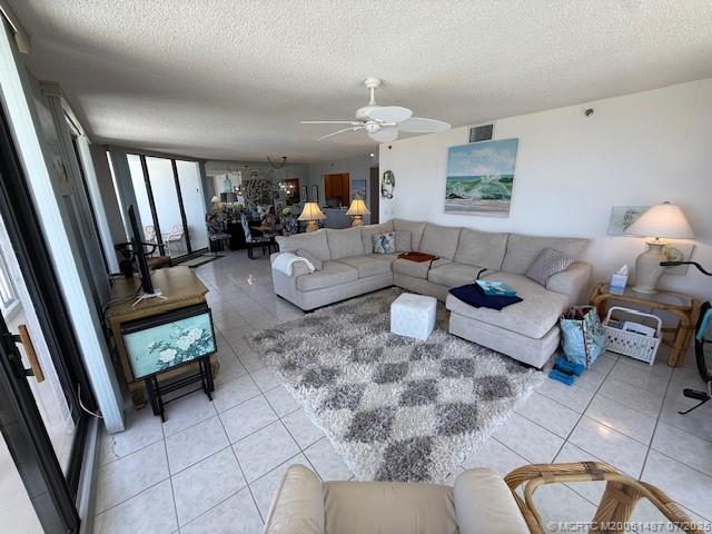 Building Photo - 9960 S Ocean Dr