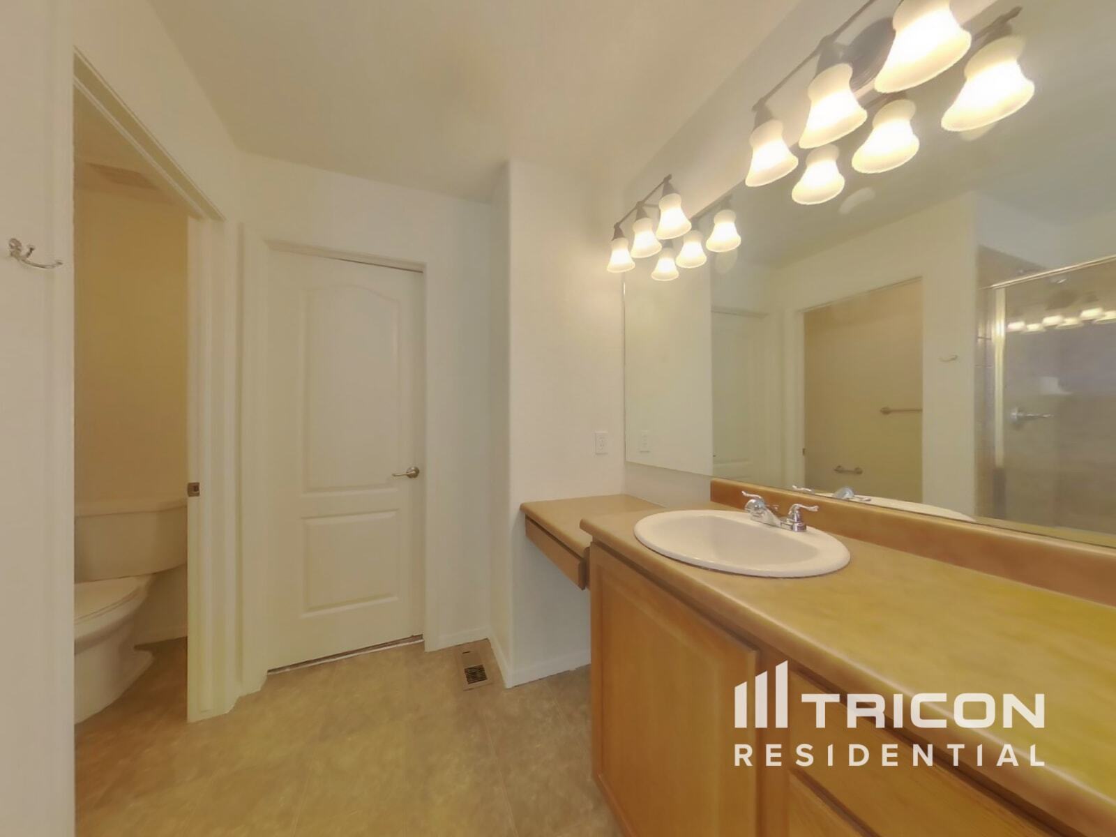 Building Photo - 6730 Silverwind Cir