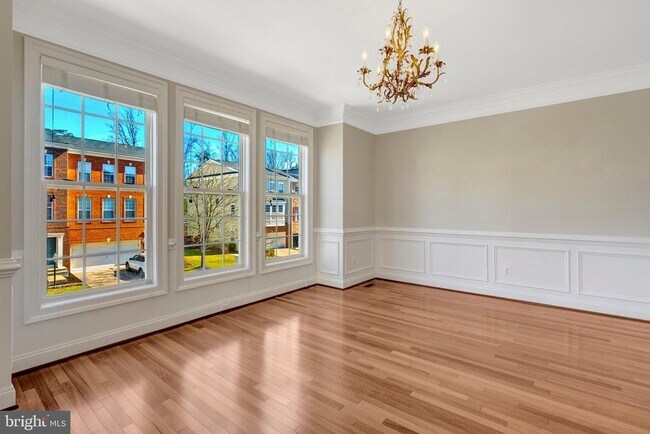 Building Photo - 6830 Hartzell Hill Ln