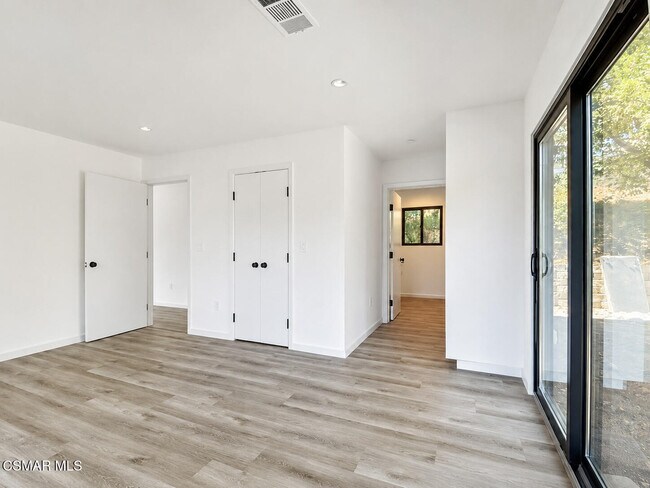 Building Photo - 9218 Slater Terrace