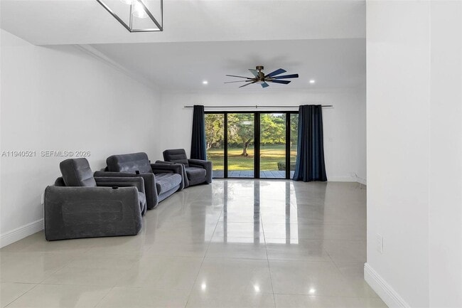 Building Photo - 8898 SW 62nd Terrace