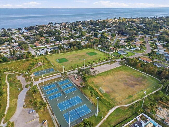Building Photo - 5092 Beach Dr SE