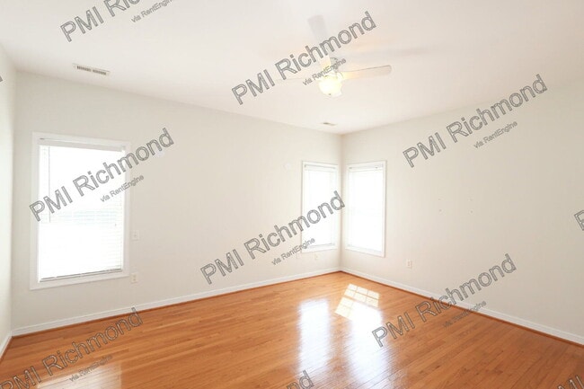 Building Photo - 14669 Sailboat Cir