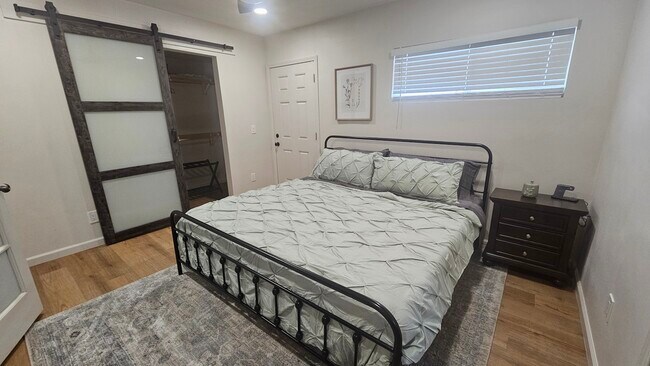 Building Photo - 6025 Dipper St