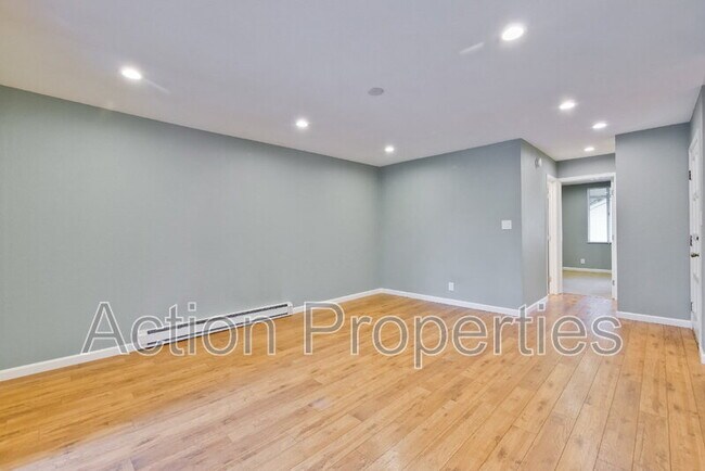 Building Photo - 505 Cypress Point Dr