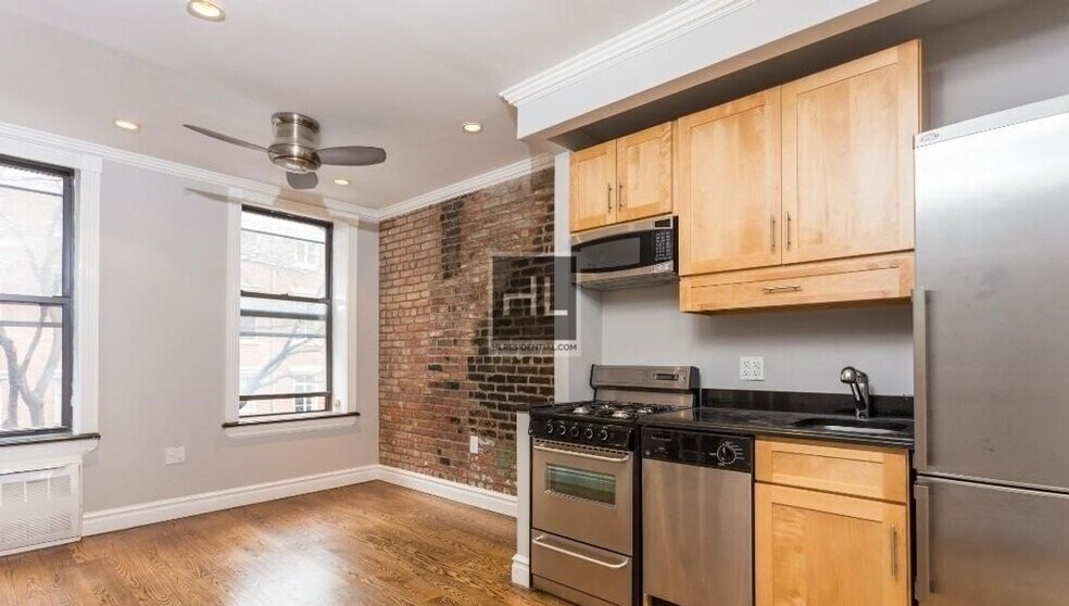 Primary Photo - AMAZING 1 BR APARTMENT! WON’T LAST!! NO BR...