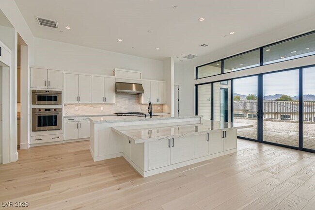 Building Photo - 10964 Rossa Peak Ave