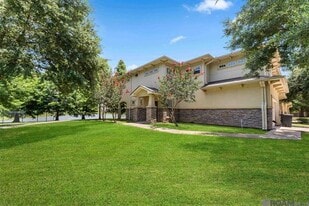 Building Photo - 8000 Stonelake Village Ave