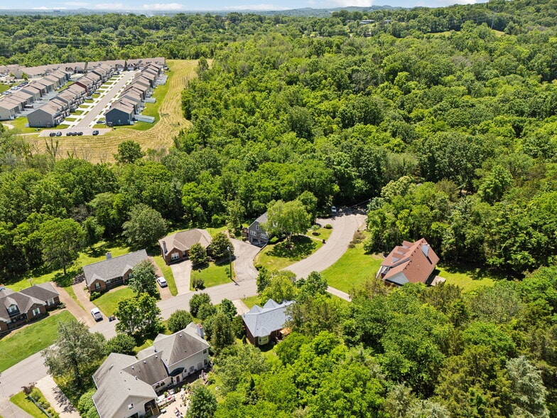 Building Photo - 316 McCoin Dr