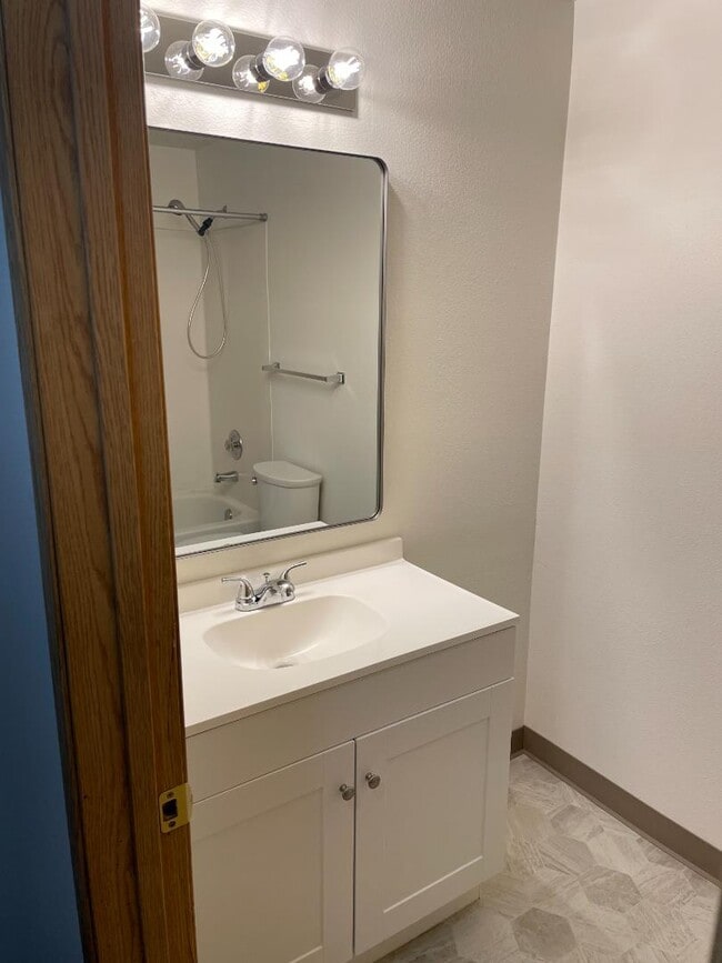 Building Photo - 3160 Adams Ave