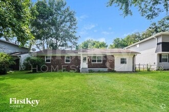 Building Photo - 1240 N Ridgeview Dr