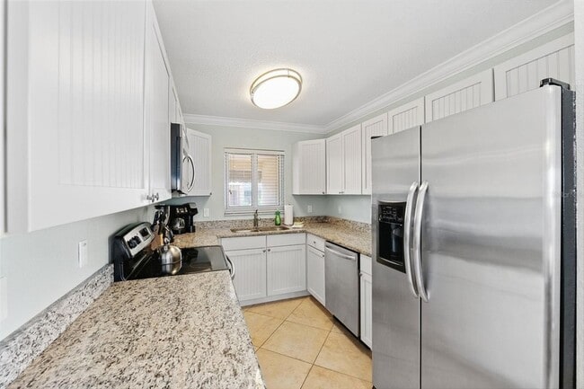 Building Photo - 10265 Gulf Blvd