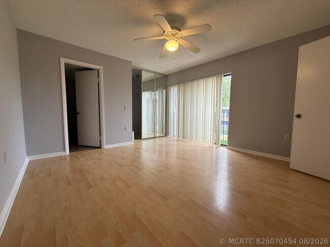 Building Photo - 1603 16th Way