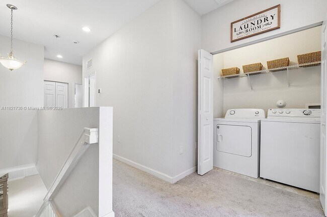 Building Photo - 9183 SW 171st Ct