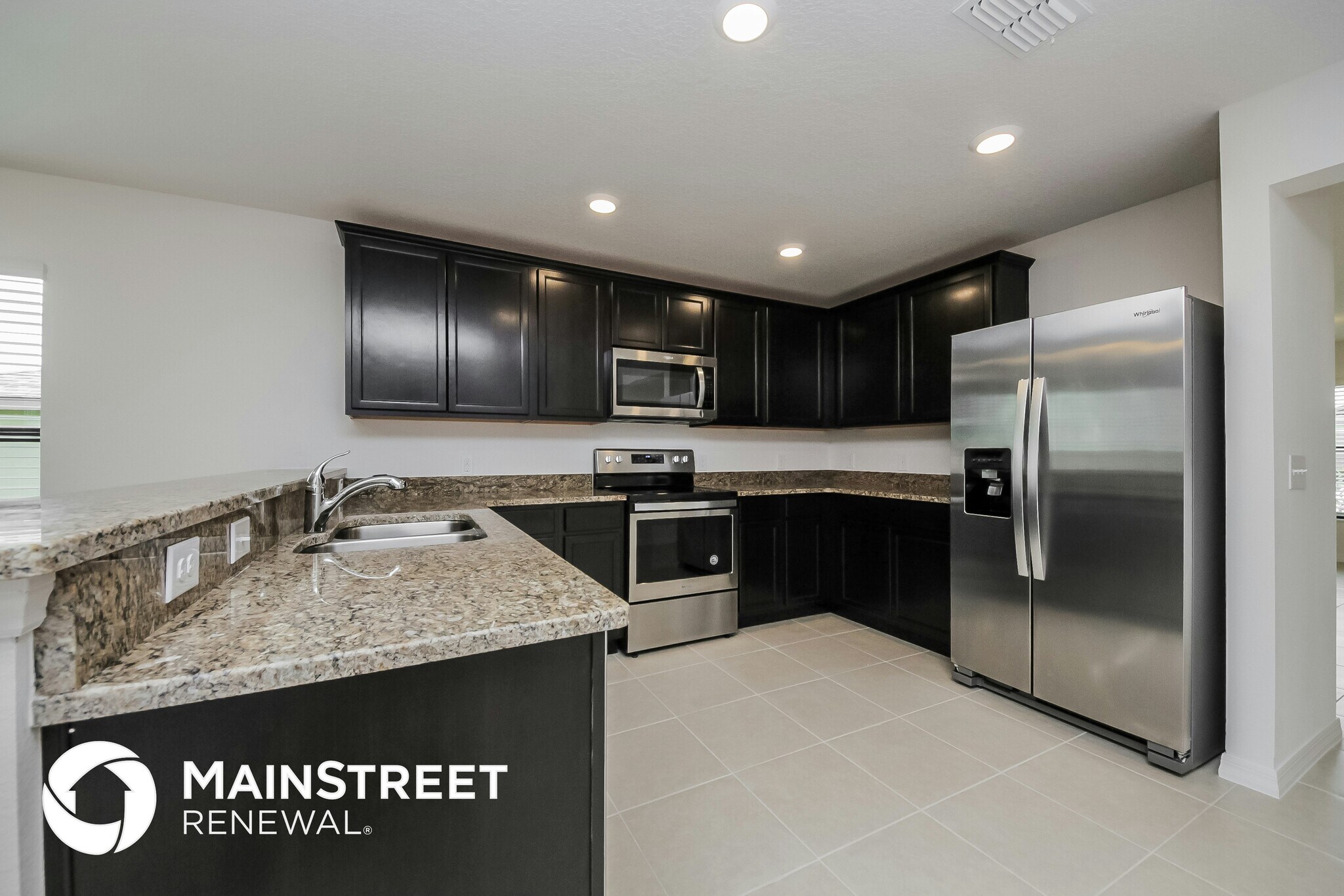 Building Photo - 1463 Swan Lake Cir