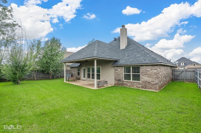 Building Photo - 619 Labarre Ln