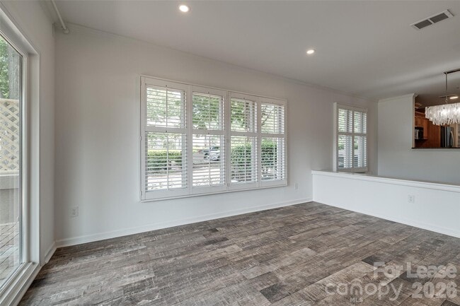 Building Photo - 646 Portside Dr